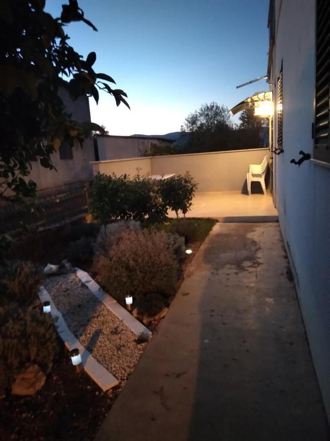 Vila Rosanda Slatine Extérieur photo